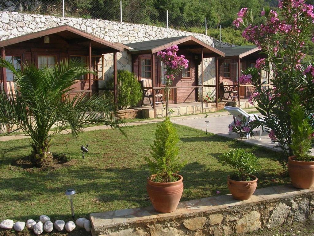 Onur Motel Faralya Bagian luar foto
